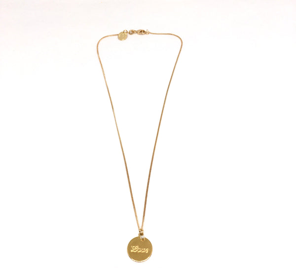 Medalla colgante grabada "amor"