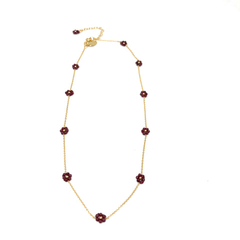 Collier fleurettes sur chaine